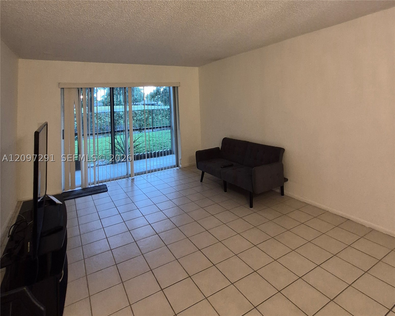 8000 Fairview Dr 107 — photo