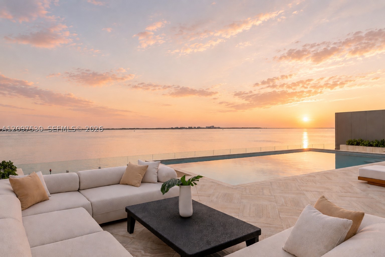 5 Grove Isle Dr Ph M02 — photo