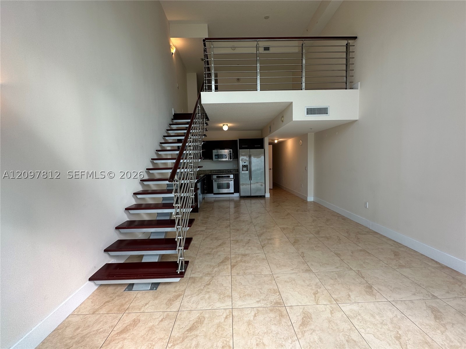 41 SE 5th St 1714 — photo