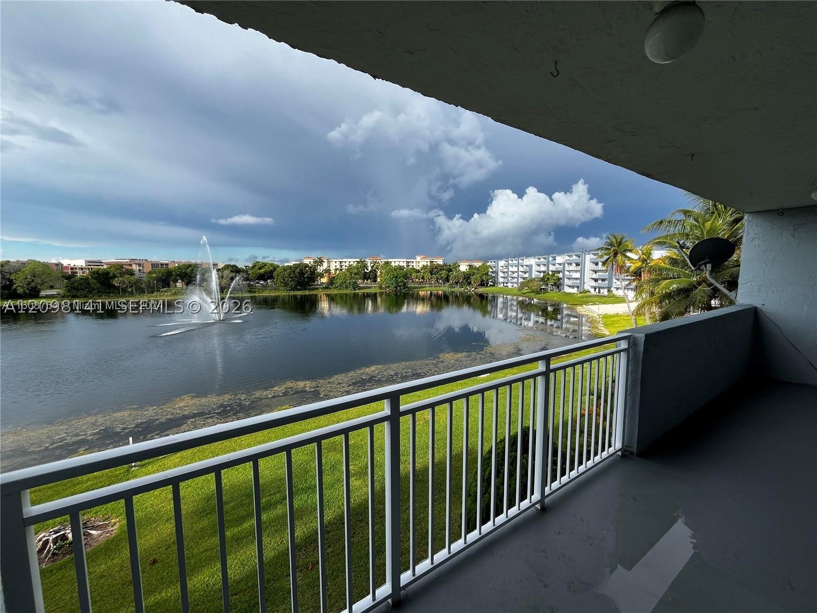 9357 Fontainebleau Blvd D304 — photo