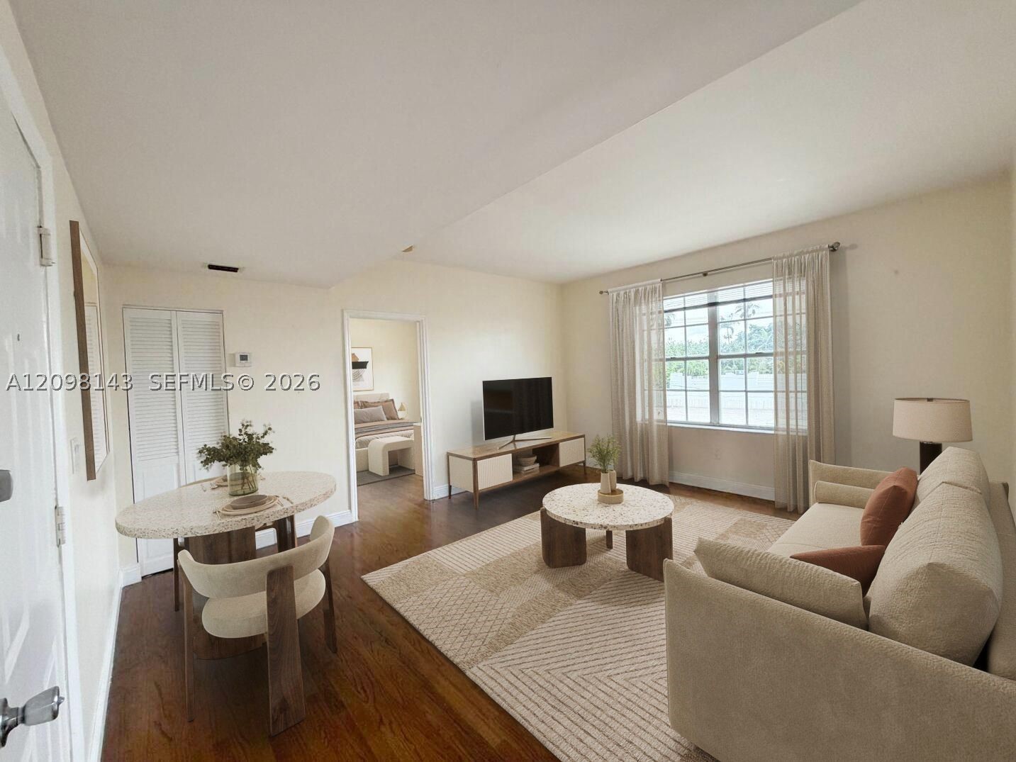 1051 Meridian Ave 1K — photo