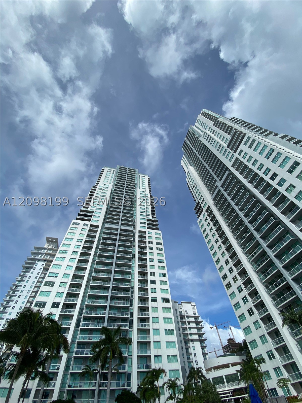 253 NE 2nd St 3007 — photo