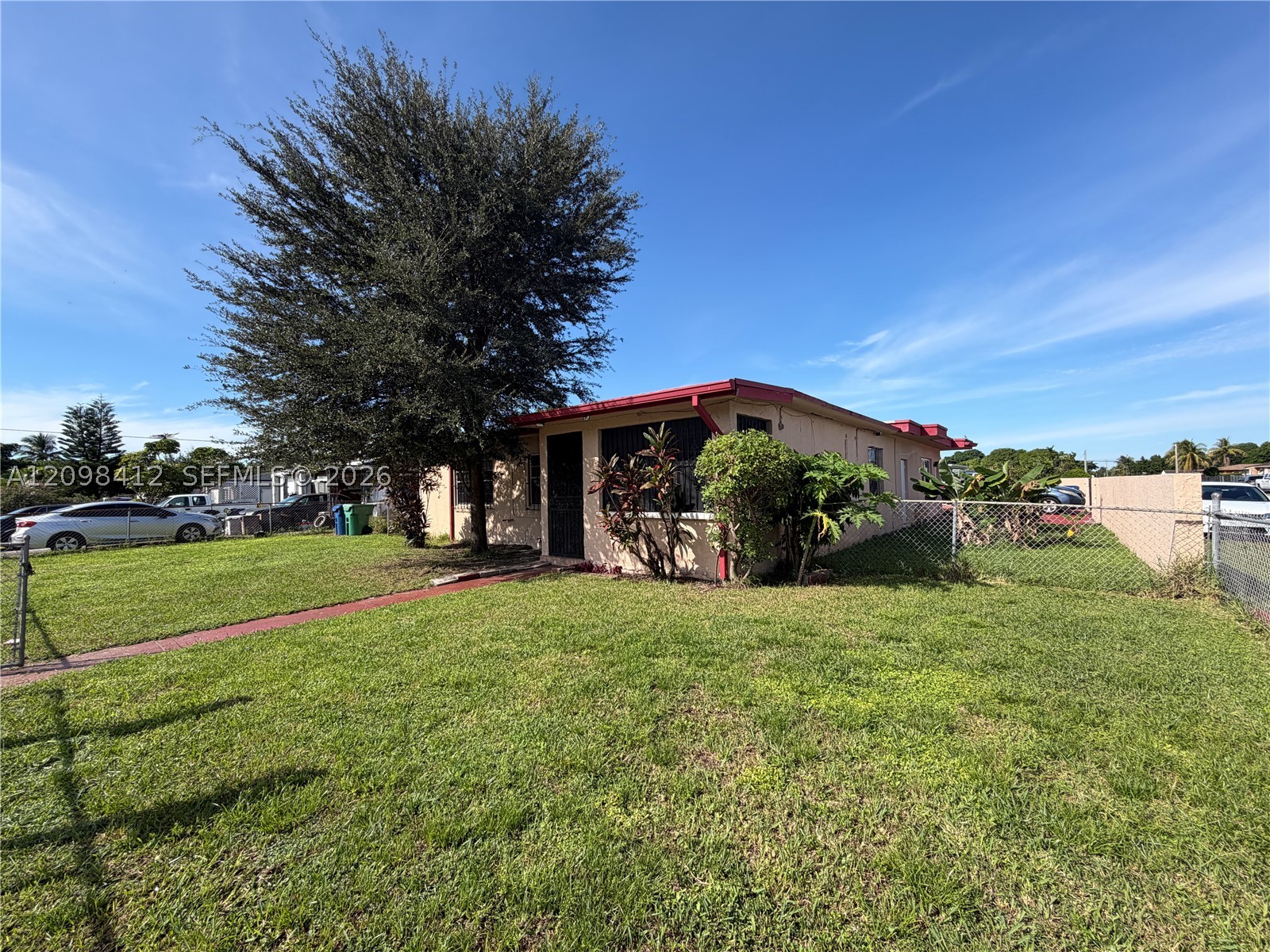 13140 NW 18th Ave . — photo