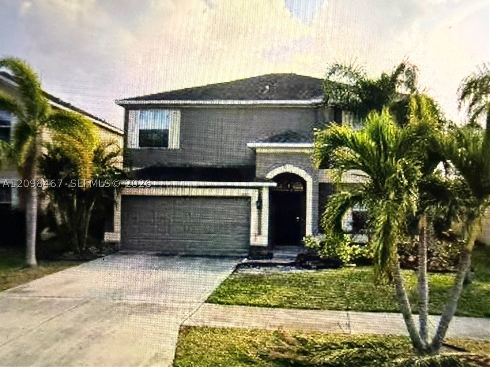 2429 Roanoke Springs Dr — photo
