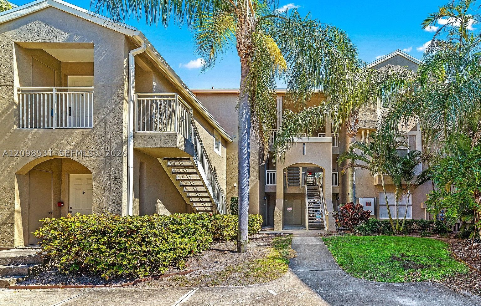 1760 Palm Cove Blvd 5-201 — photo