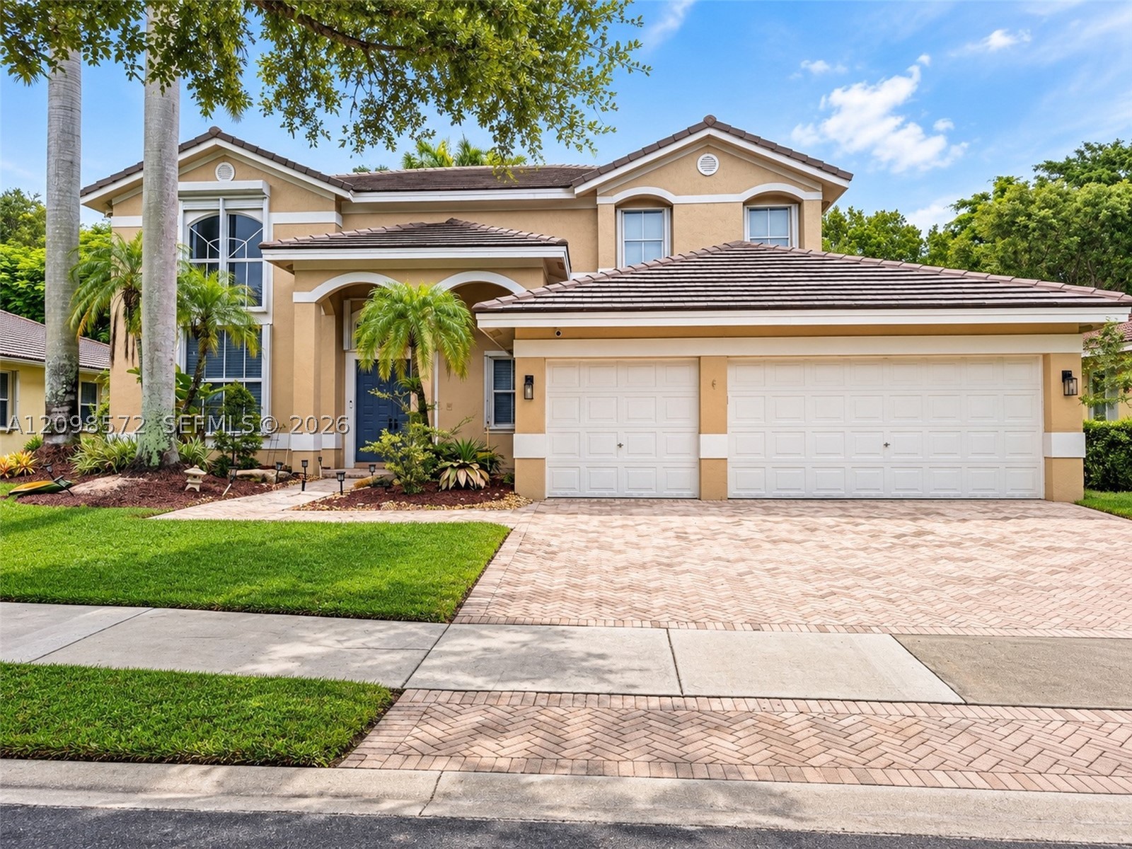 3961 Nighthawk Dr — photo