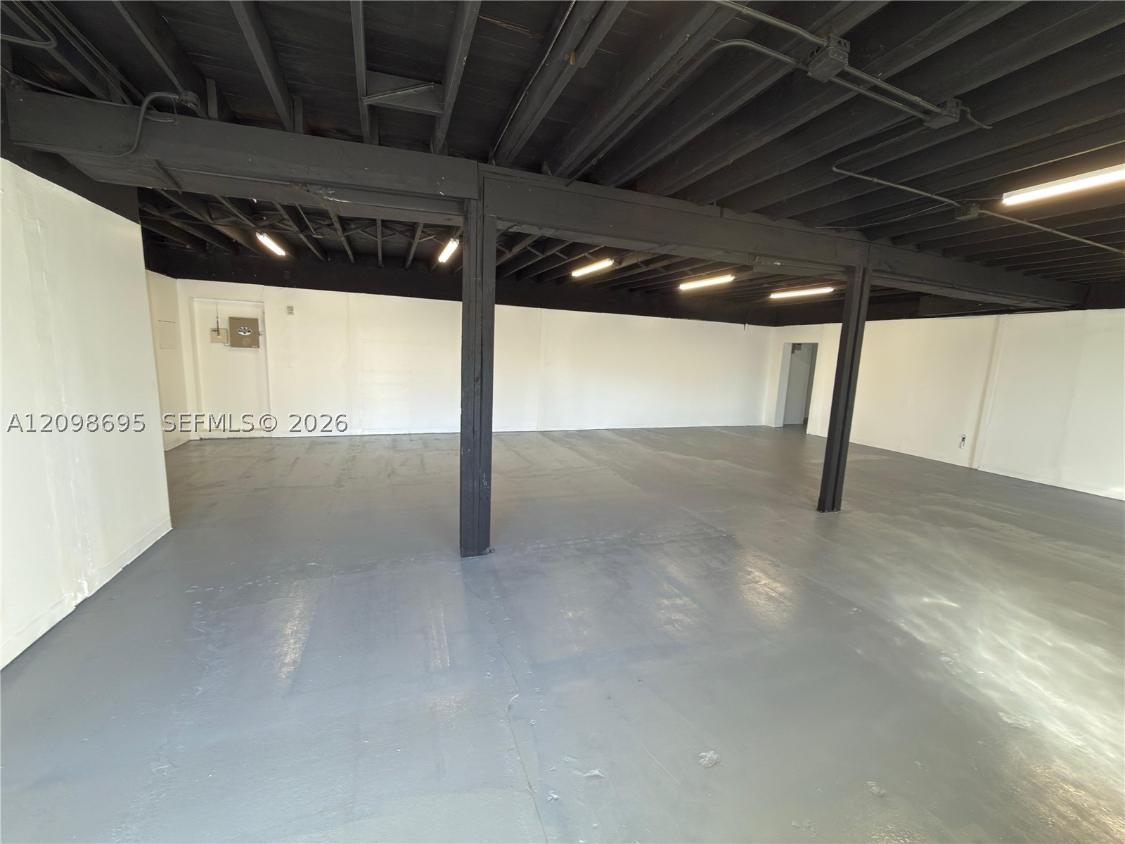 916 N 20th Ave — photo