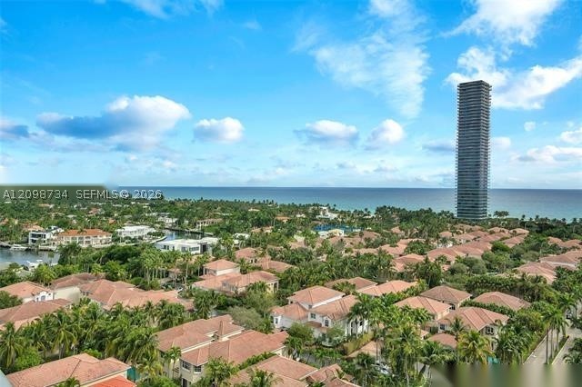 19390 Collins Ave 1624 — photo