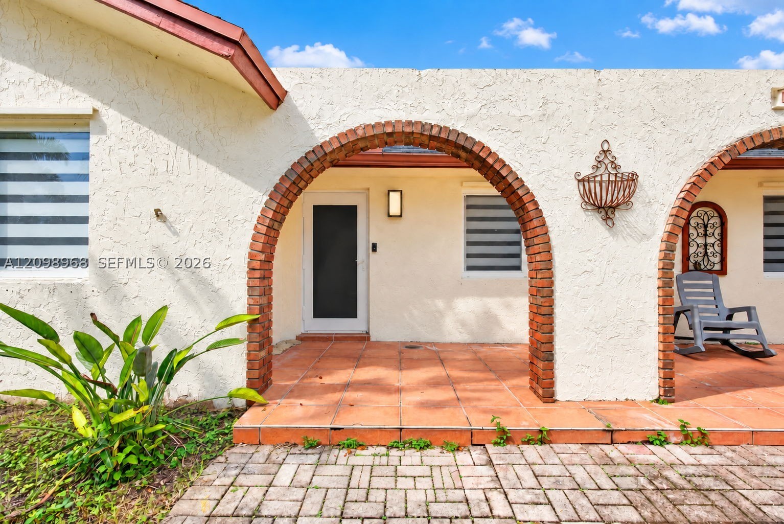 16110 Stirling Road, Southwest Ranches, FL 33331 — photo 3