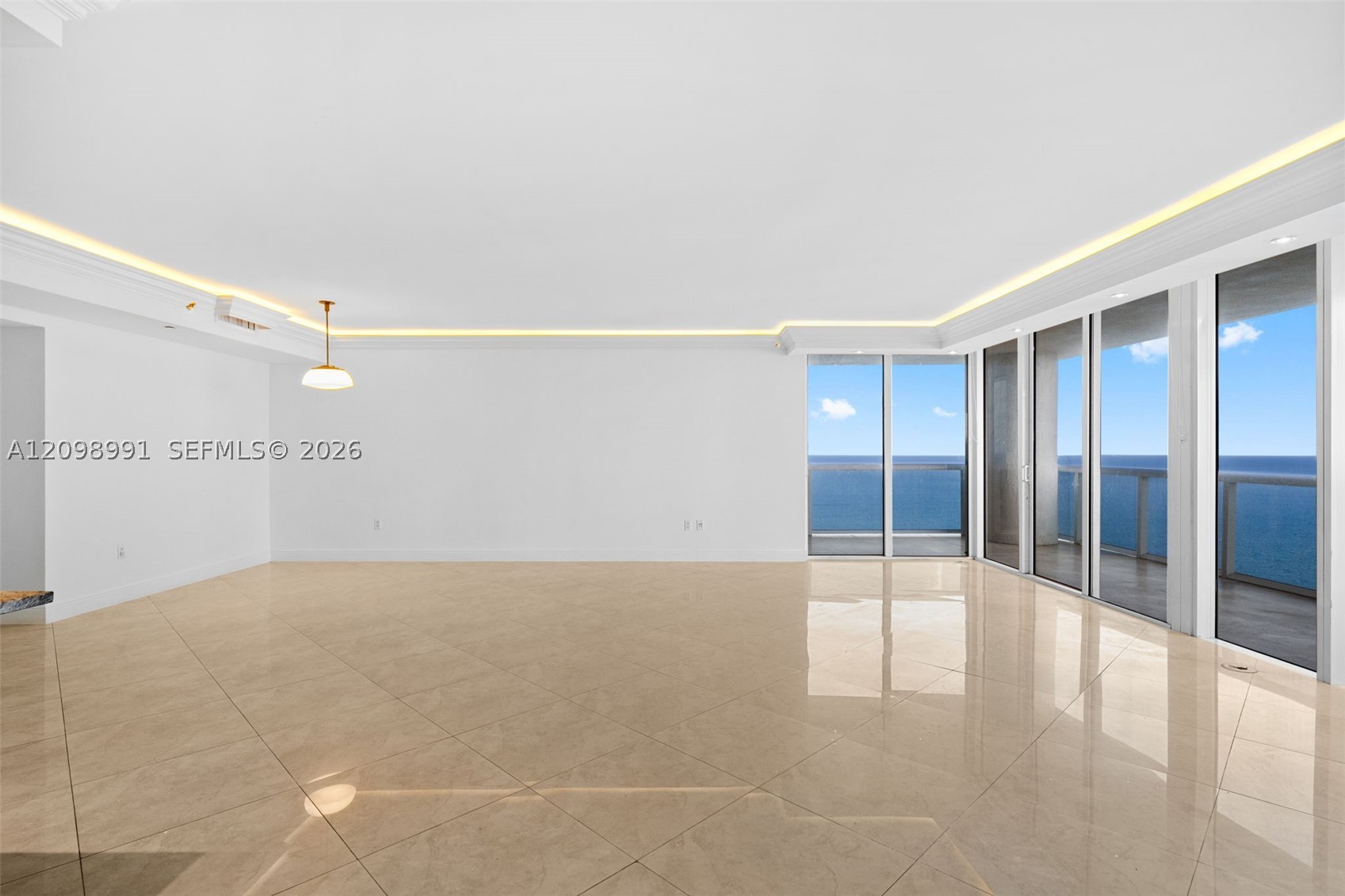 1800 S Ocean Dr 3805 — photo