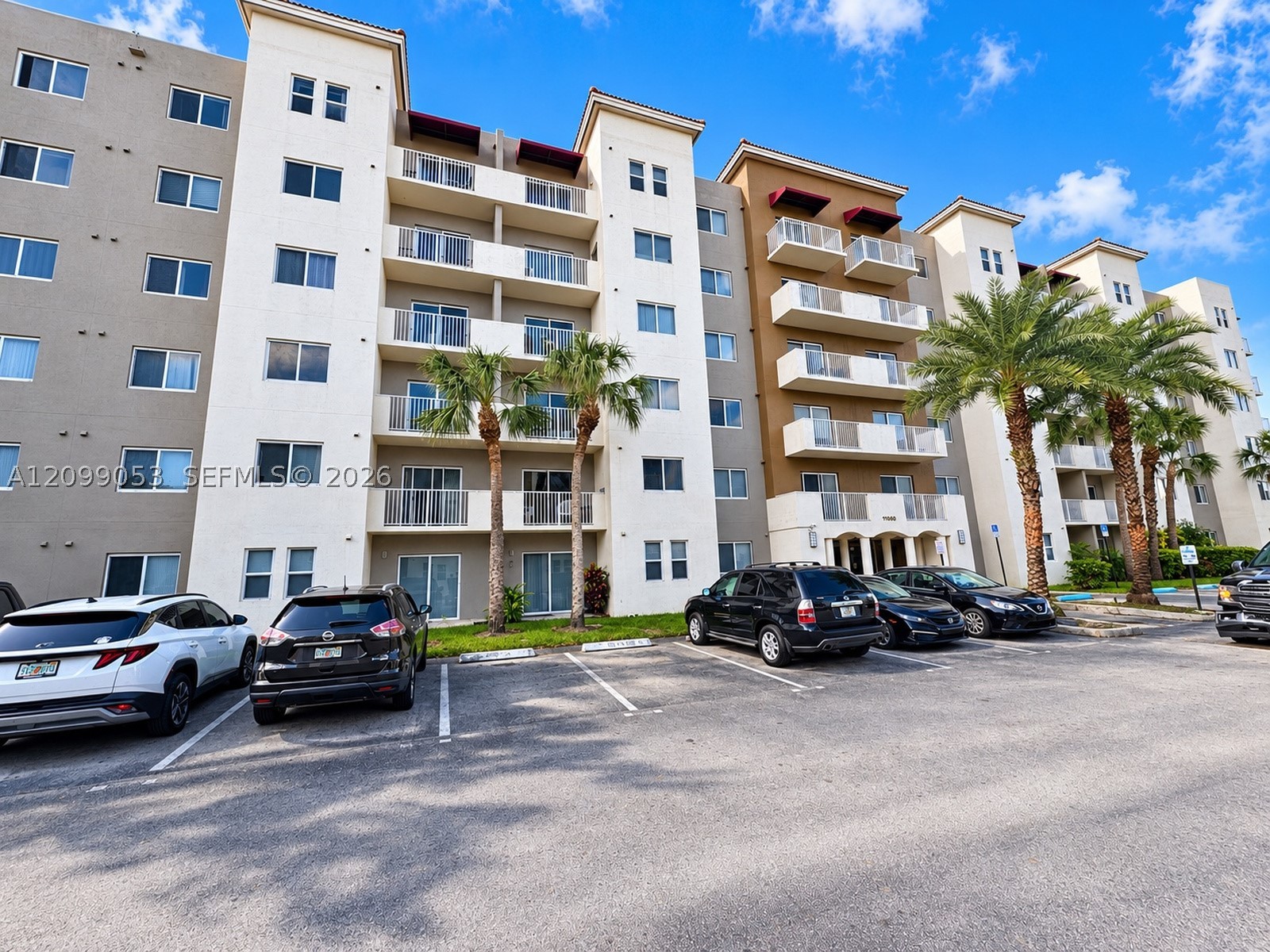 11060 SW 196th St Unit 303 — photo