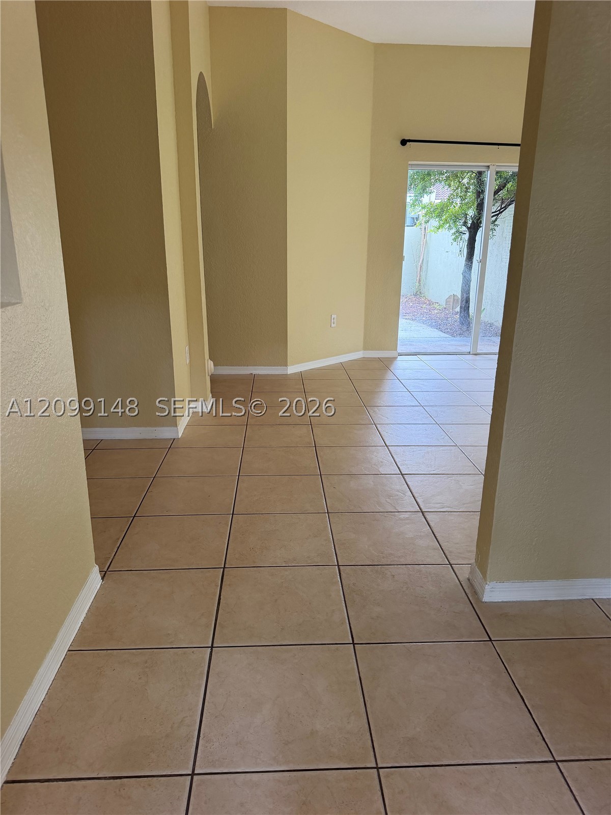 1929 SE 23rd Ter 1929 — photo
