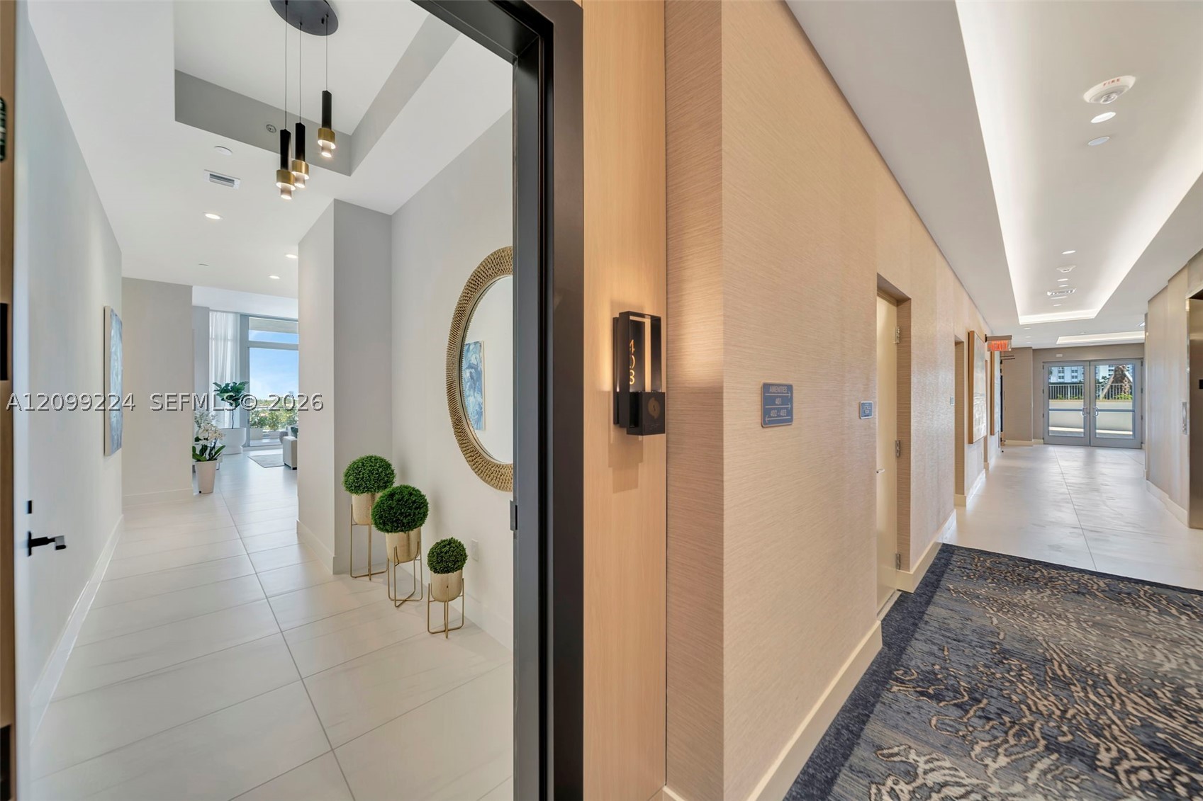 153 N Seabreeze Unit 403 — photo