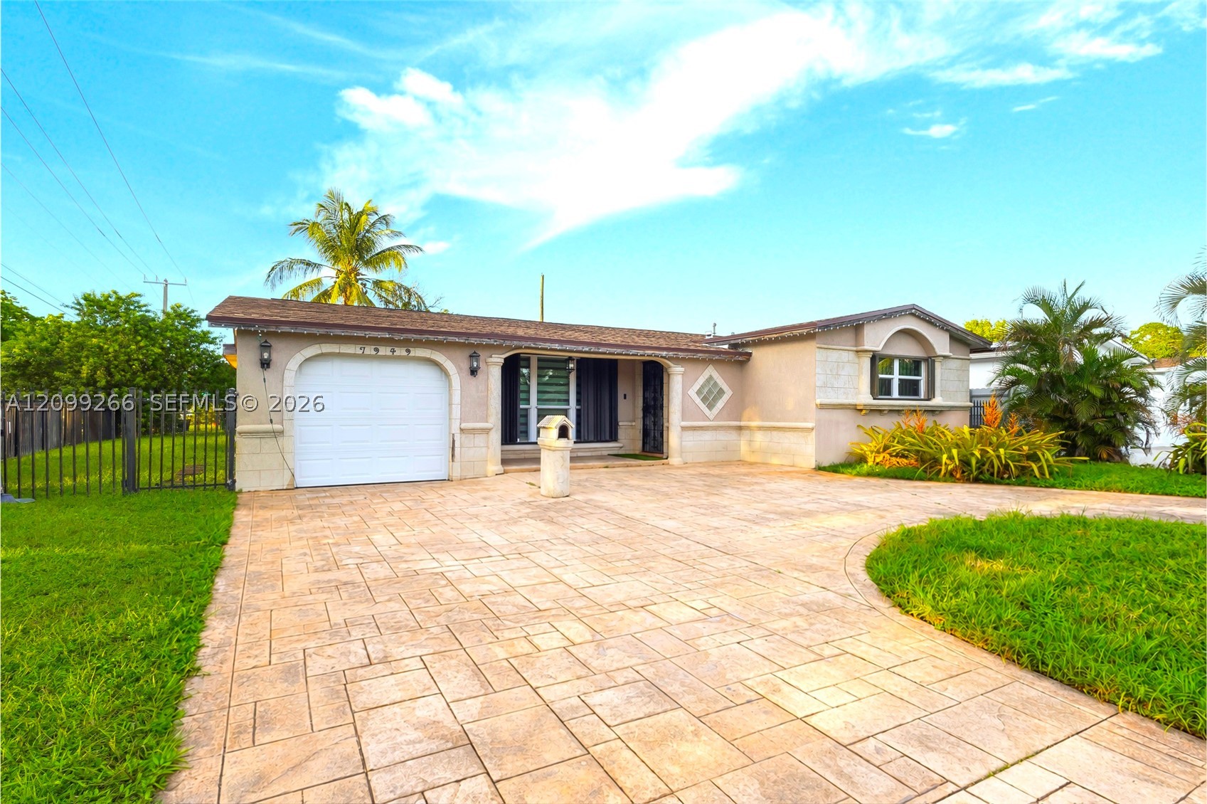 7949 Coral Blvd — photo