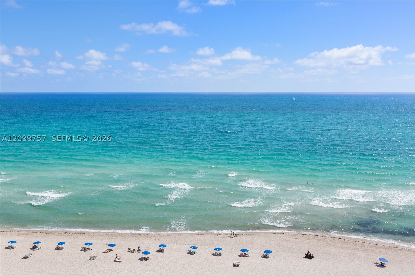 5555 Collins Ave 17J — photo