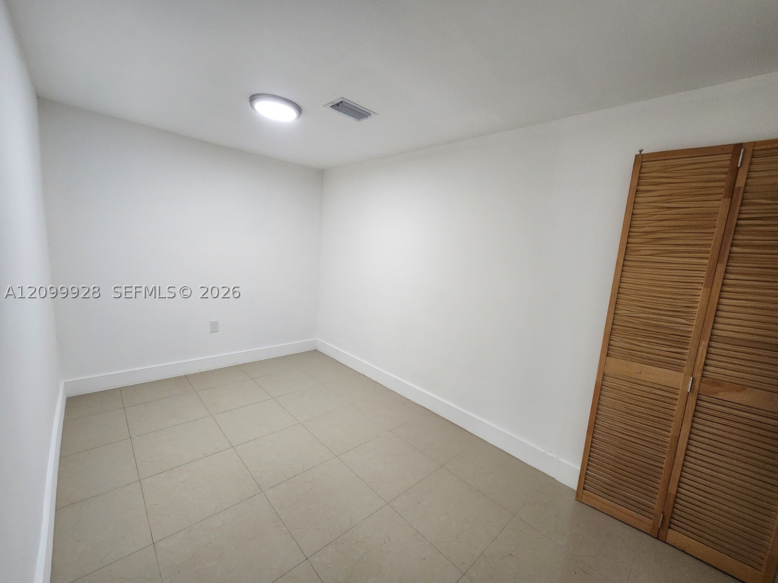 520 E 49th Street, Hialeah, FL 33013 — photo 3