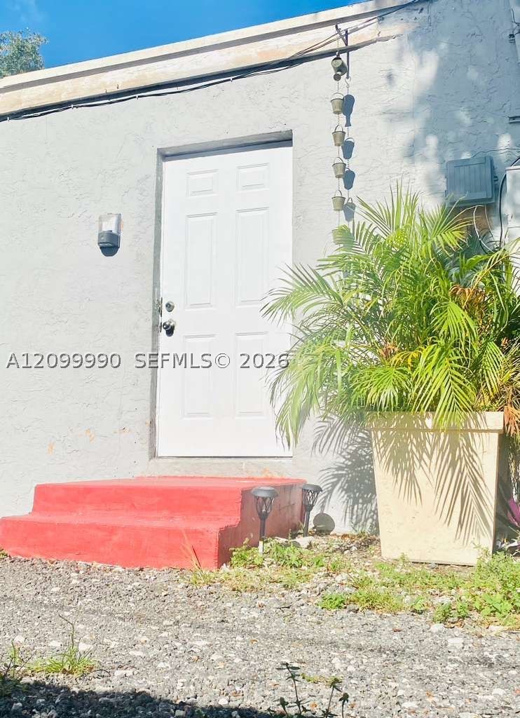 1558 NW 103rd St 1558 — photo