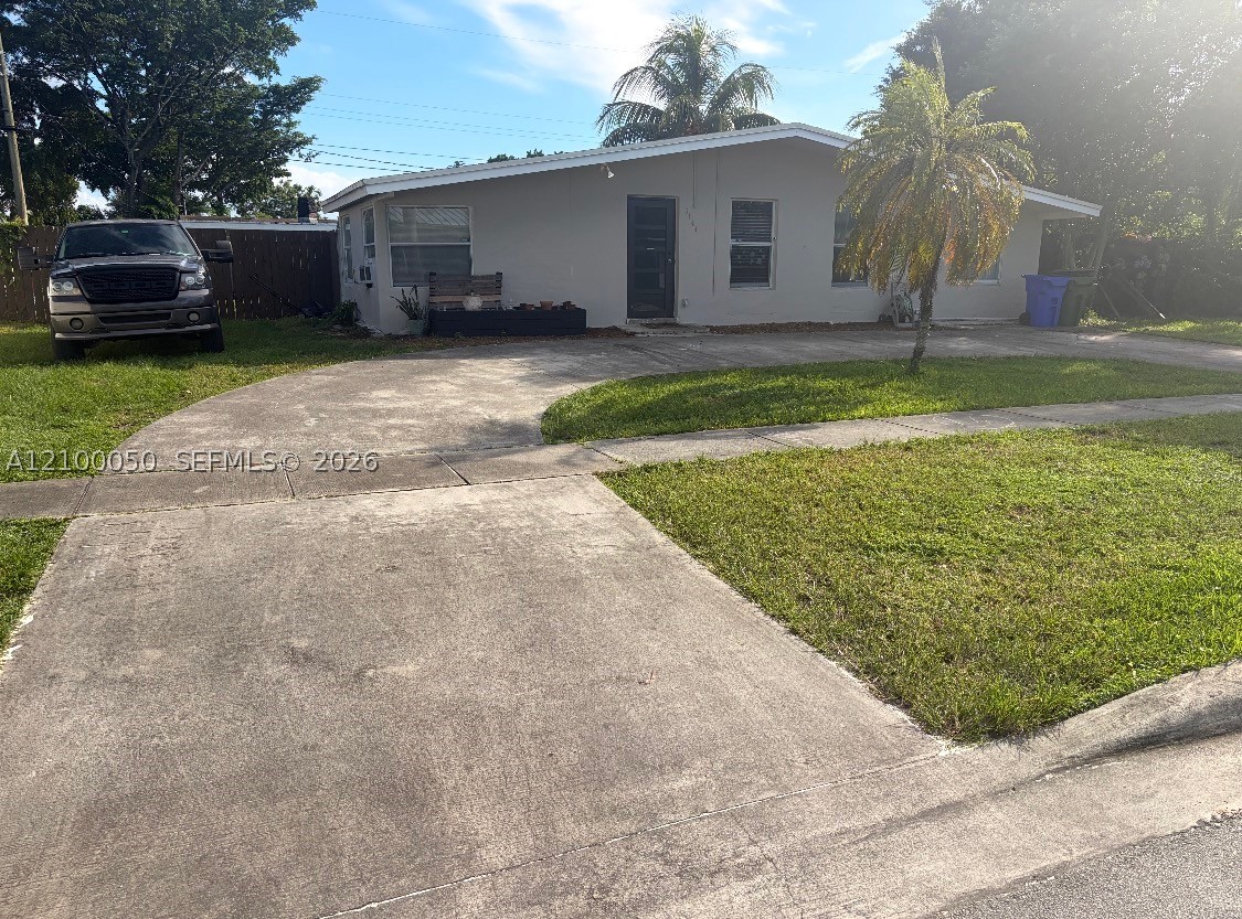 6144 NW 20th Ct — photo