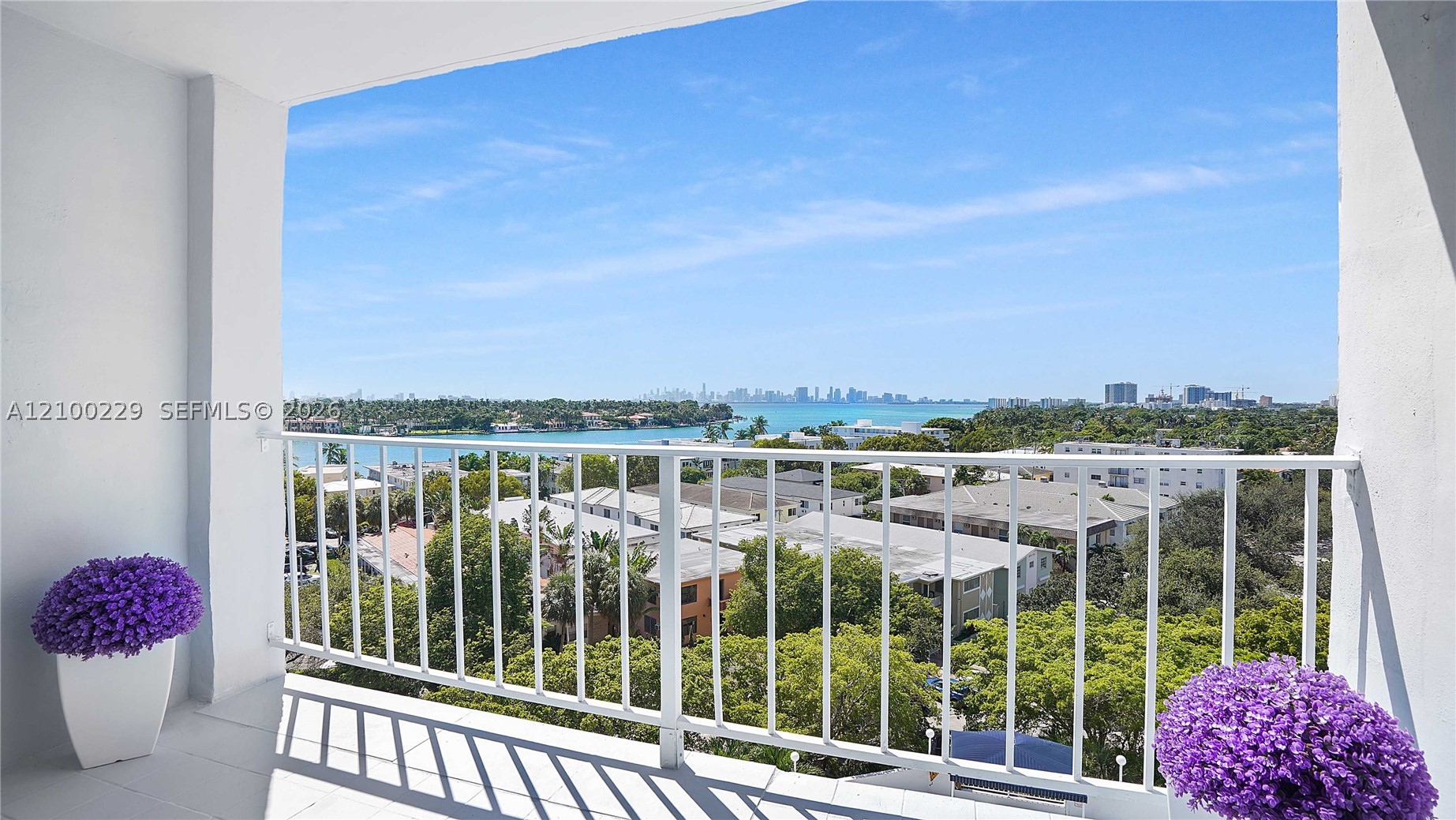6900 Bay Dr Unit 8K — photo