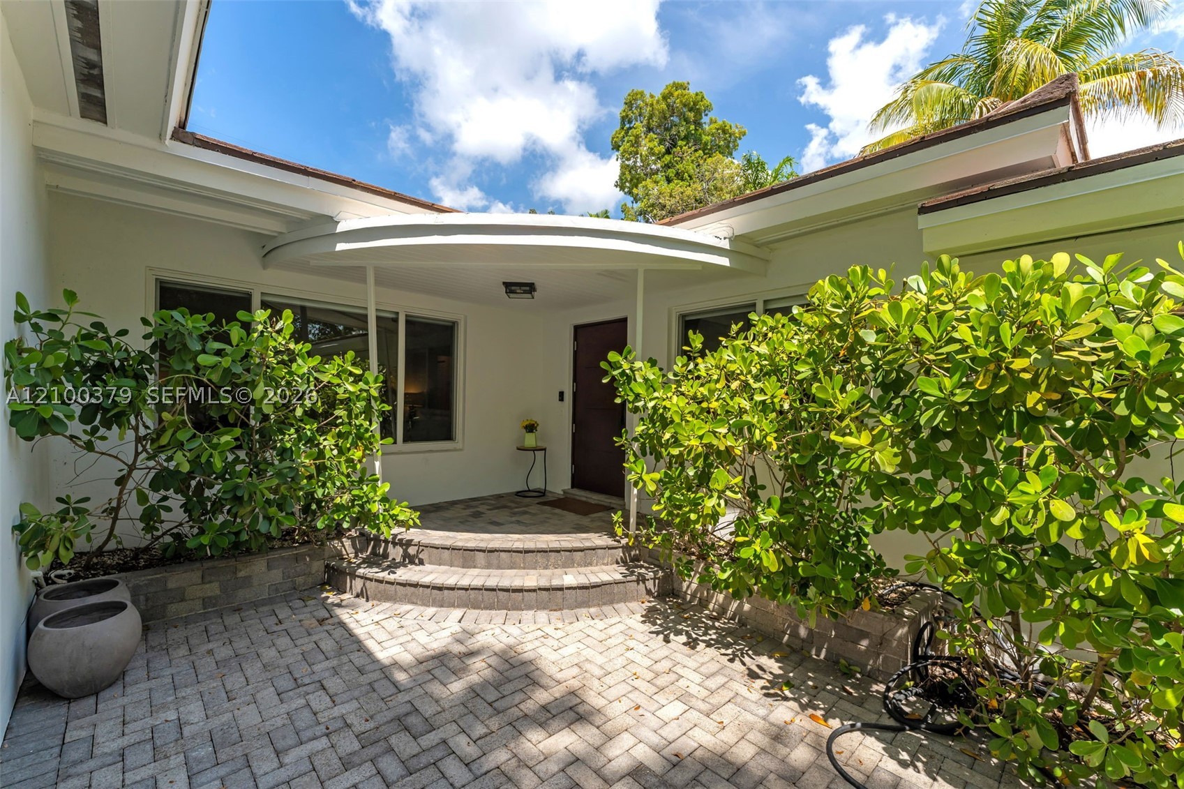 8 Pinta Road, Miami, FL 33133 — photo 3