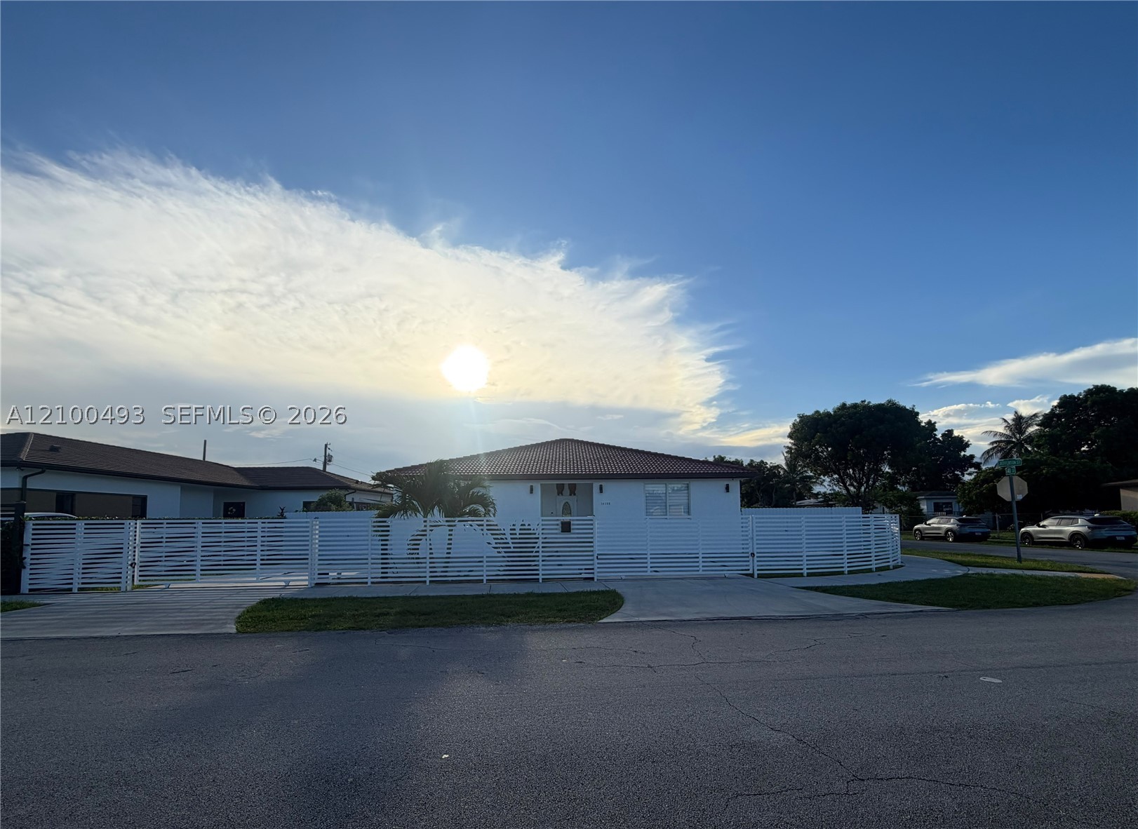 14100 Jefferson St — photo