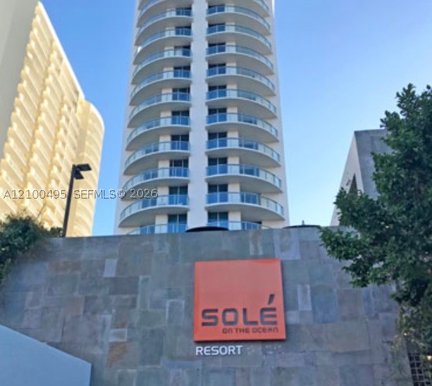 17315 Collins Ave 802 — photo