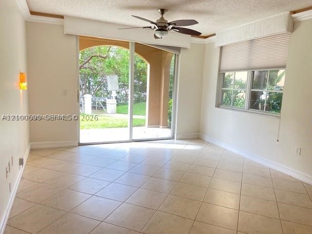 19999 E Country Club Dr 1107 — photo