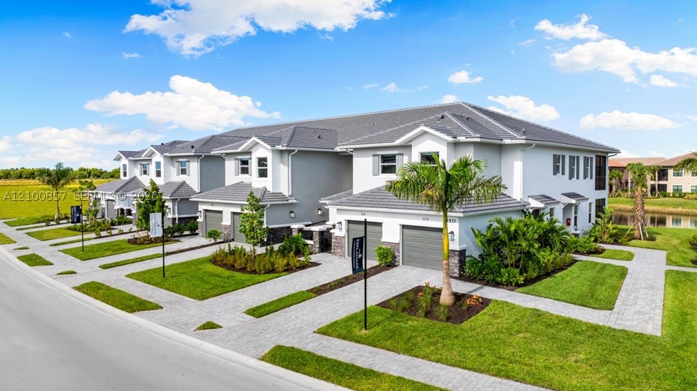 15349 Giardino Drive Unit 103 — photo