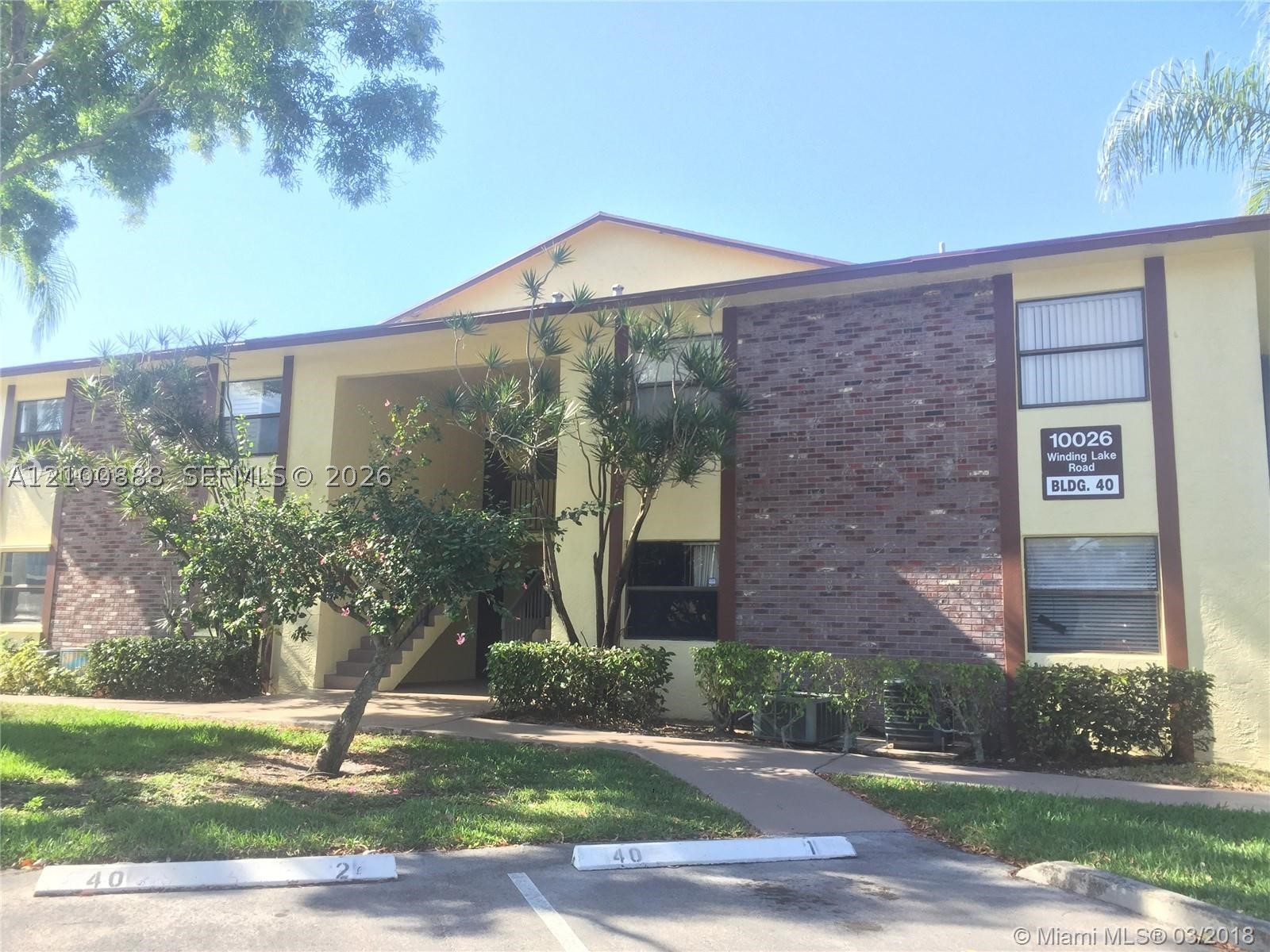10026 Winding Lake Rd 201 — photo