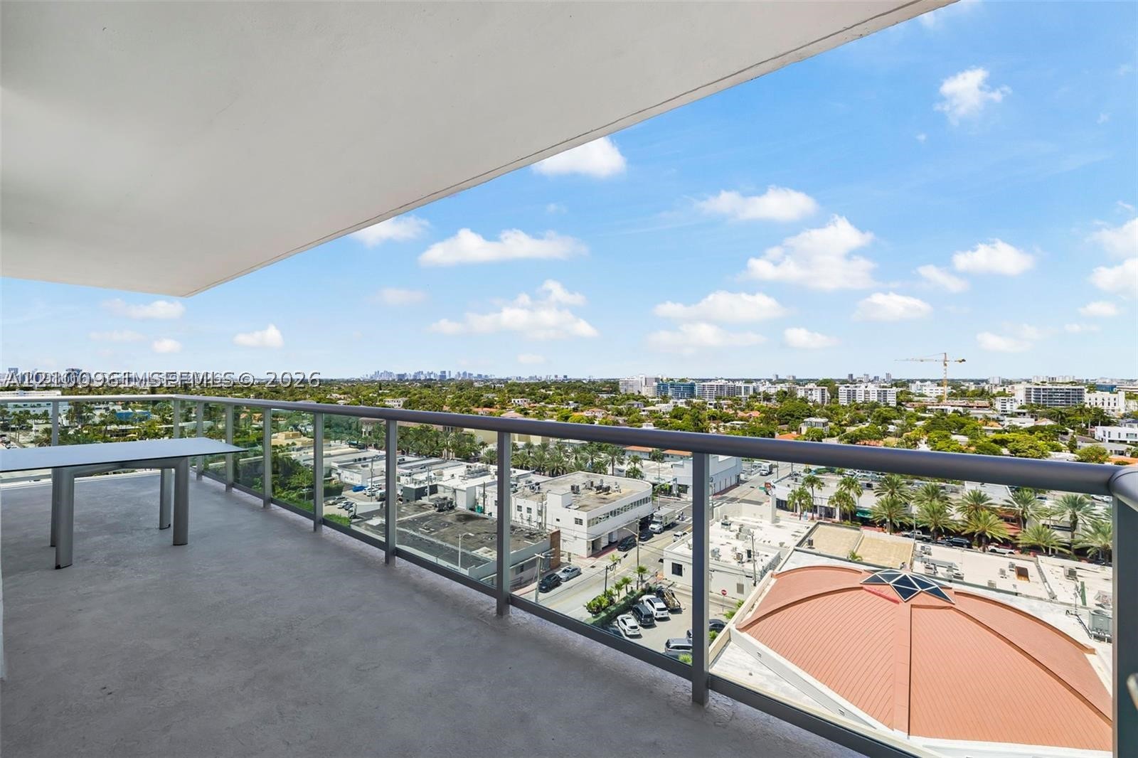 9511 Collins Ave 909 — photo