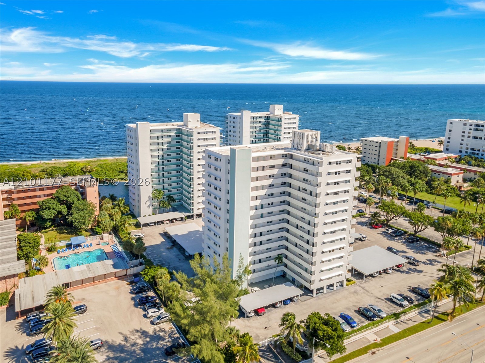 1630 N Ocean Blvd Unit 1112 — photo