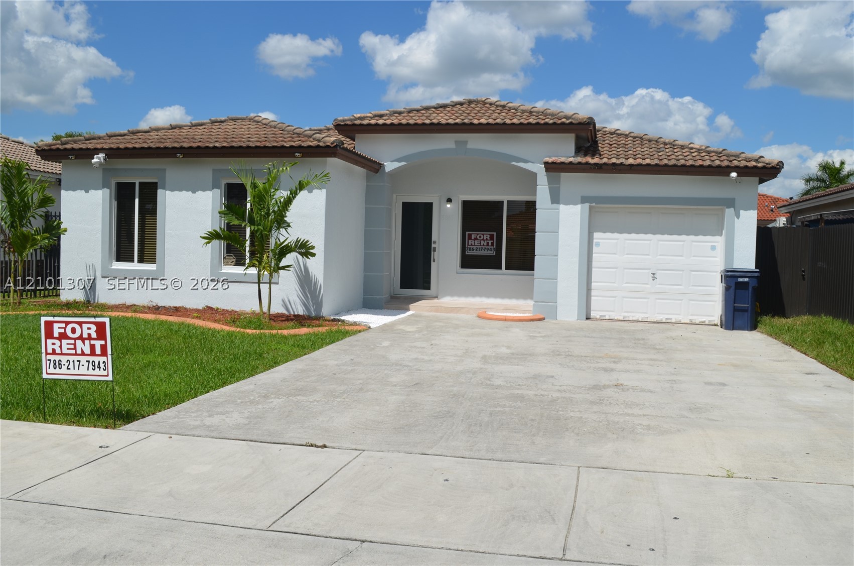 13867 SW 258th Ln 13867 — photo