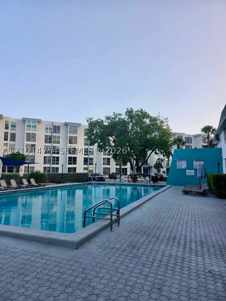 17560 Atlantic Blvd 207 — photo