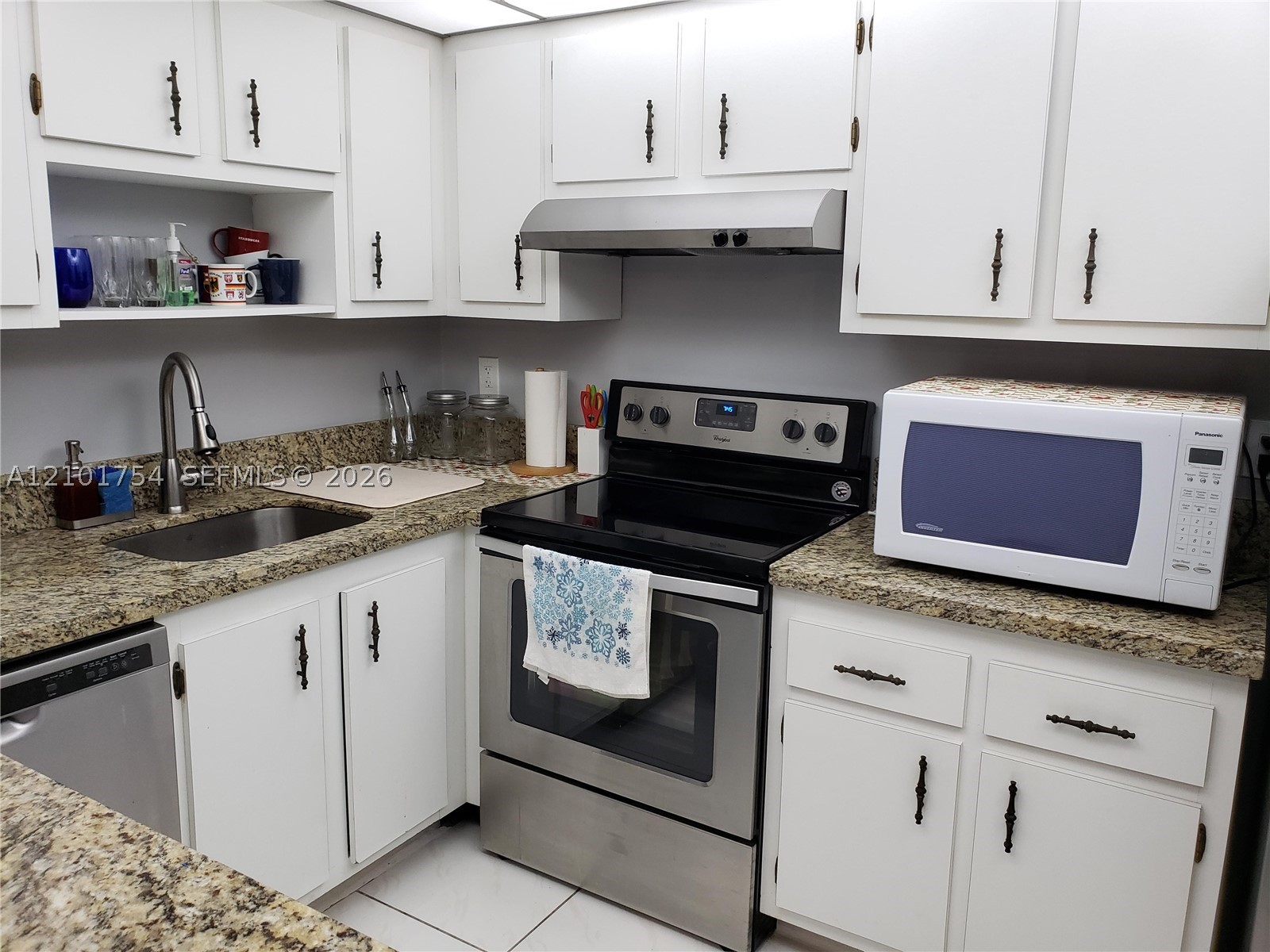 4160 Inverrary Dr 505 — photo