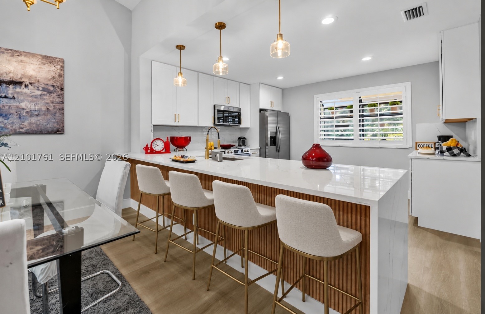 7818 La Mirada Dr — photo