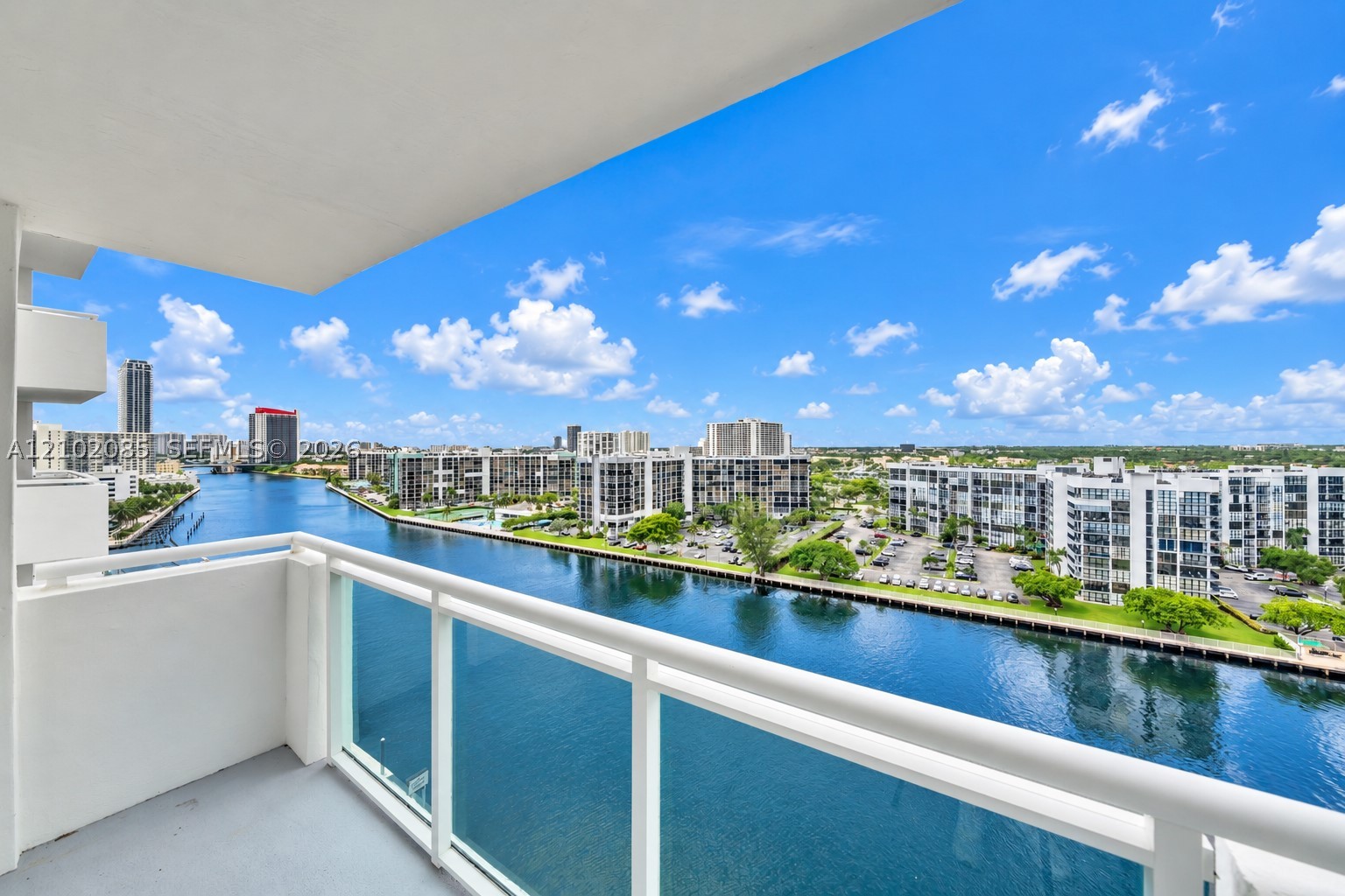3000 S Ocean Dr 1208 — photo