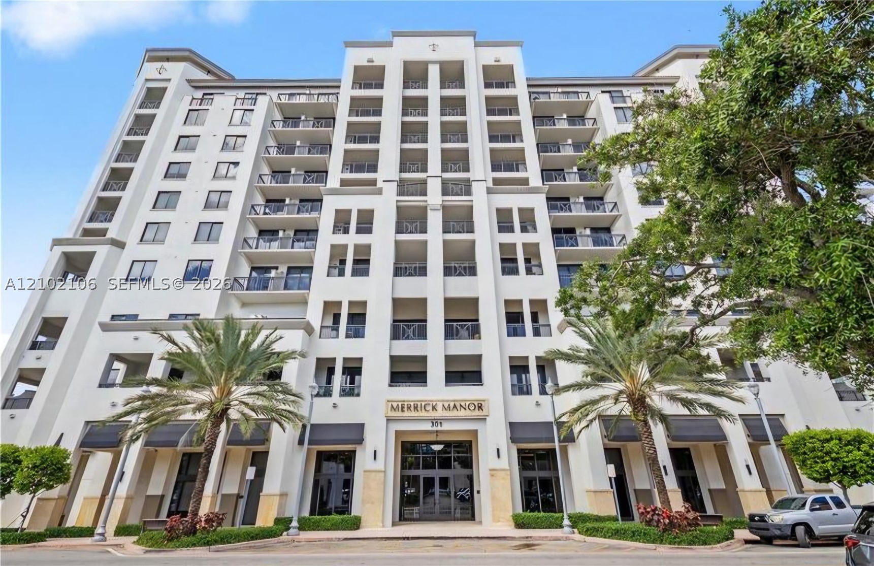 301 Altara Ave Unit 403 — photo