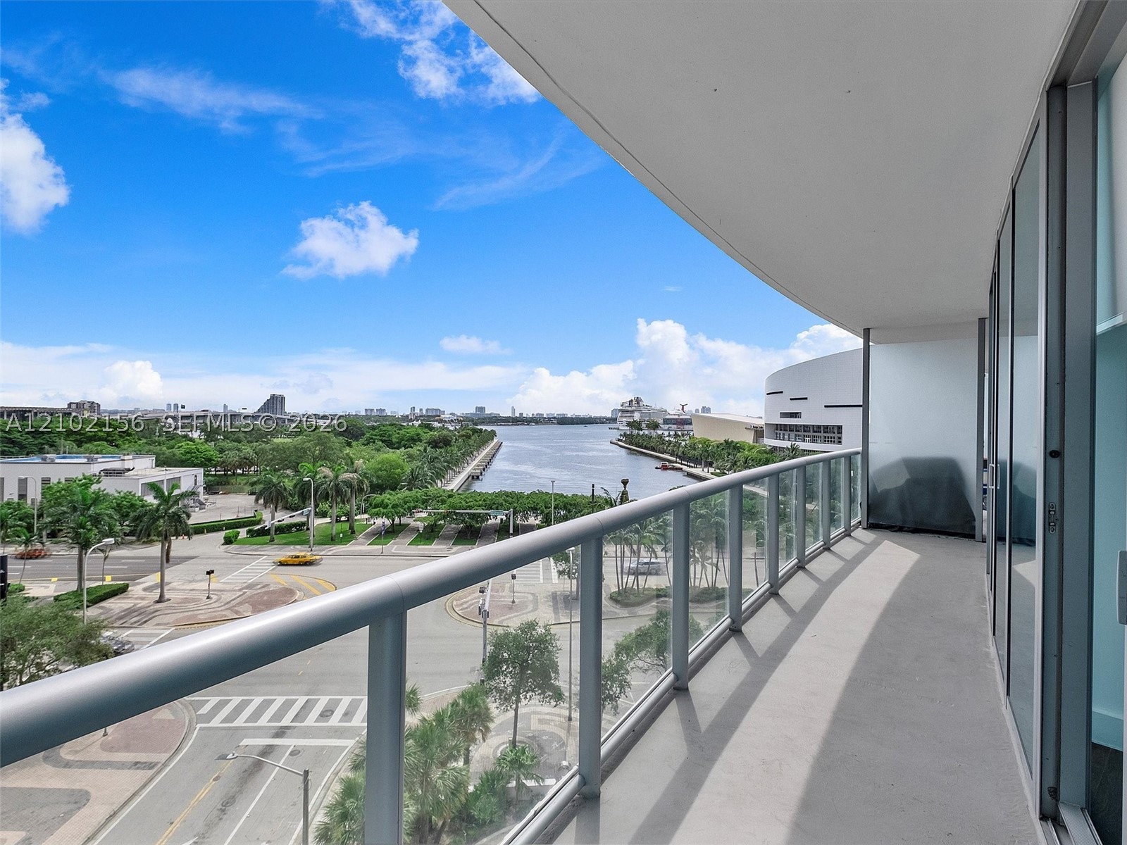 888 Biscayne Blvd 612 — photo