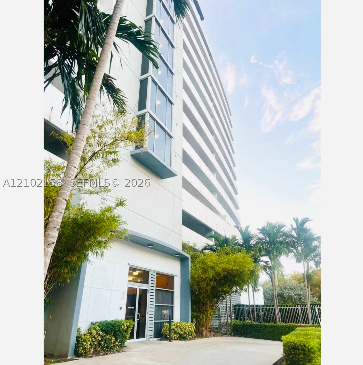 36 NW 6th Ave Unit 806 — photo