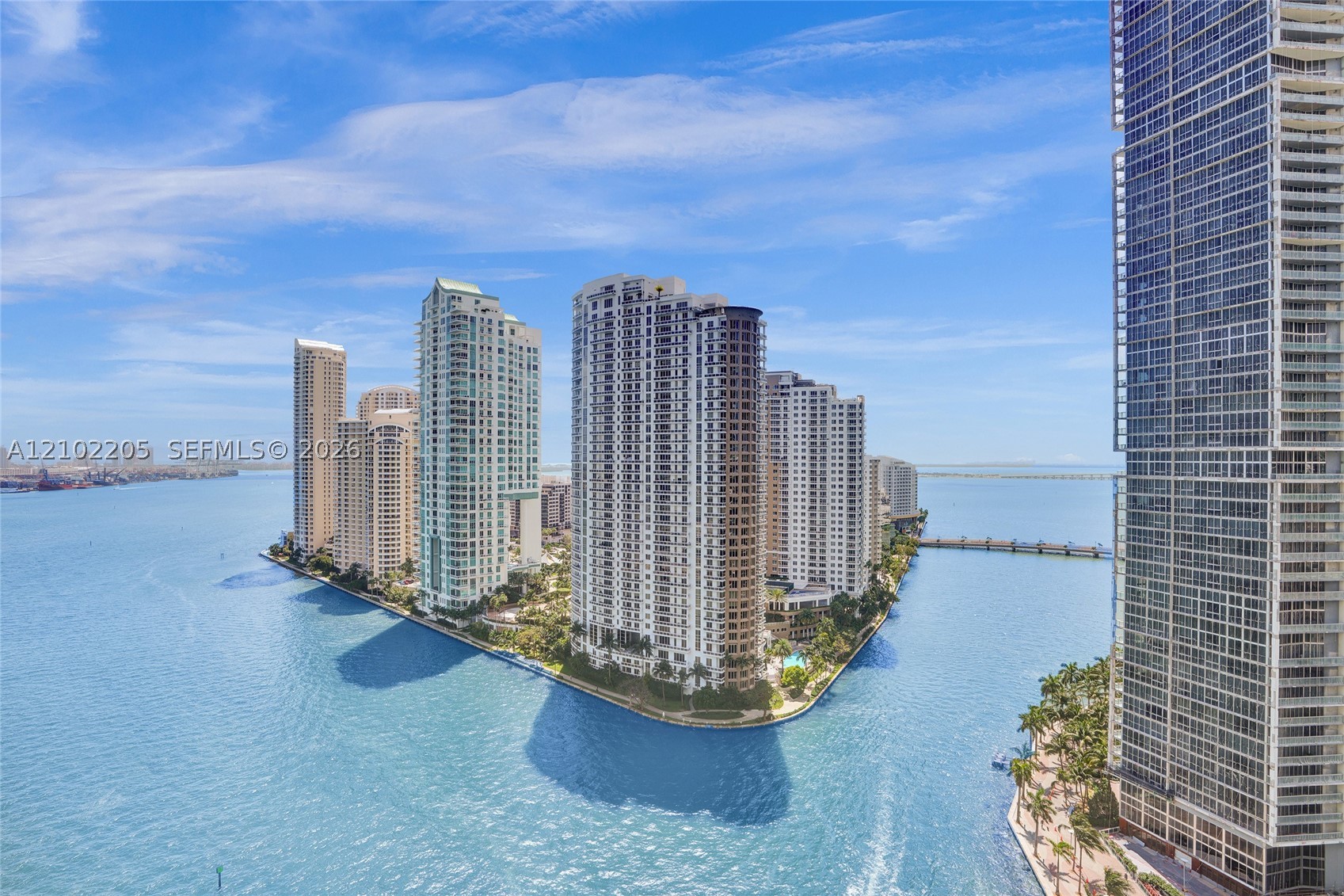300 SE Biscayne Boulevard Way 2106W — photo
