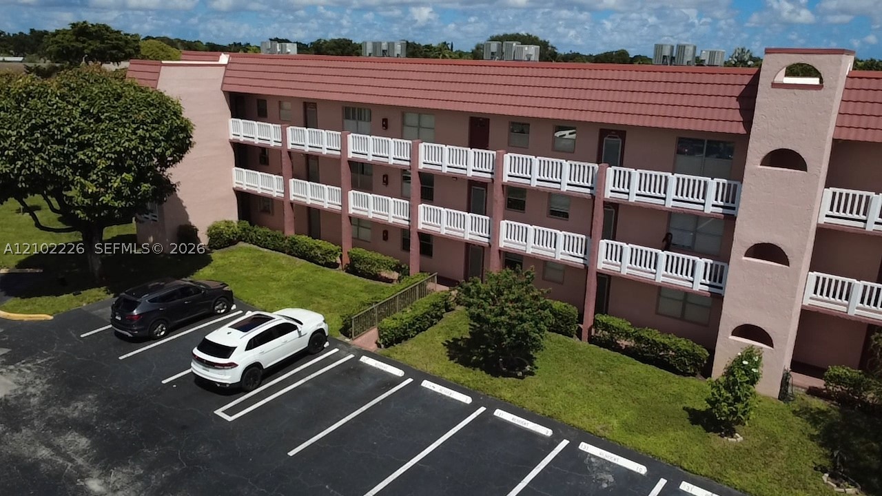 9641 Sunrise Lakes Blvd Unit 203 — photo