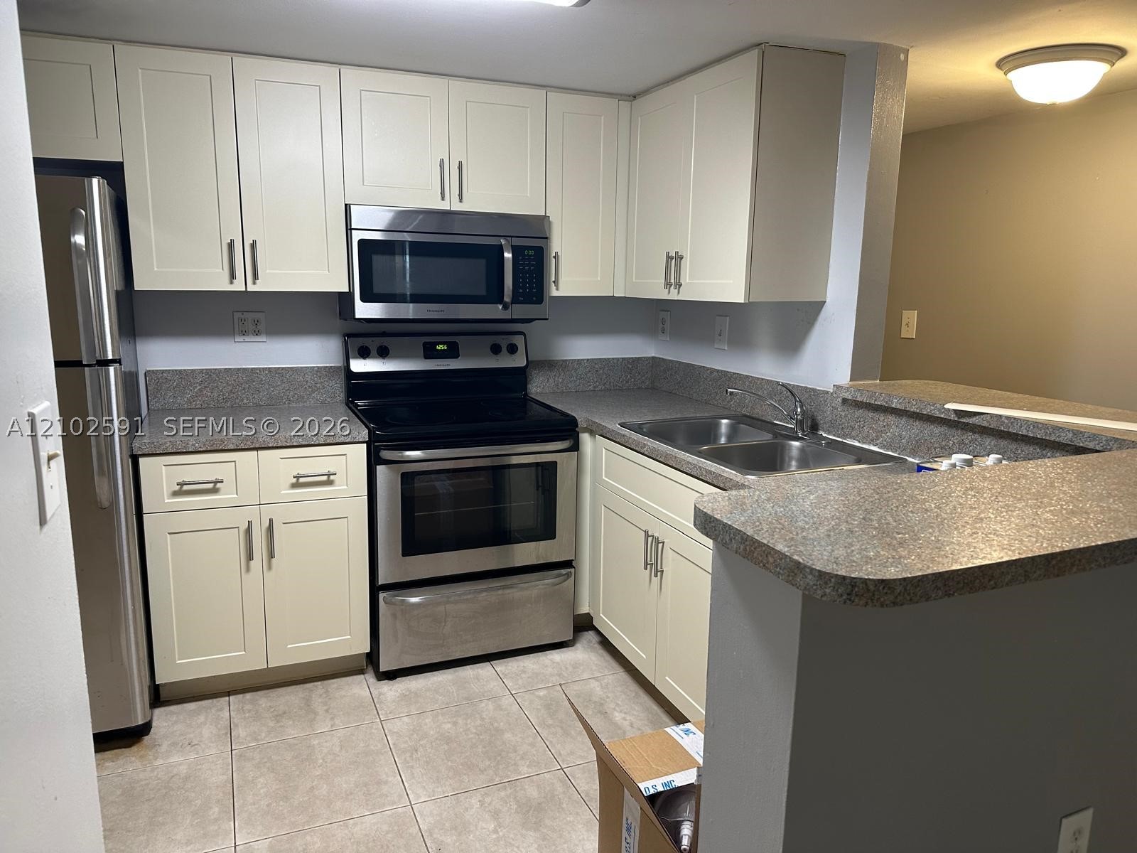 9962 Nob Hill Ln Unit 9962 — photo