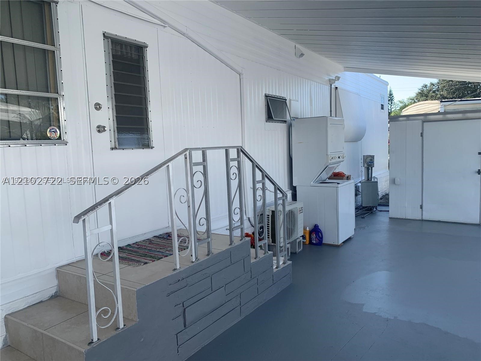 1911 SW 87th Ave 0 — photo