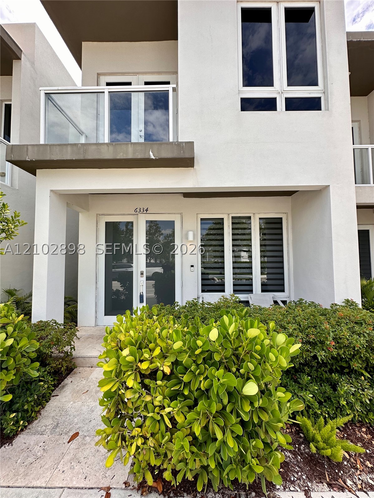 6334 NW 104th Path Unit 6334 — photo
