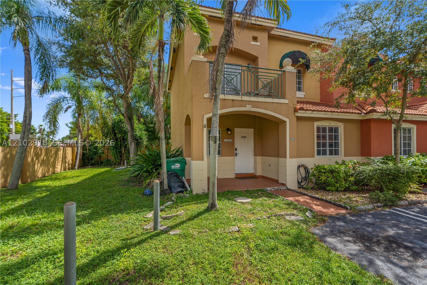 15239 SW 134th Ct Unit 1305 — photo