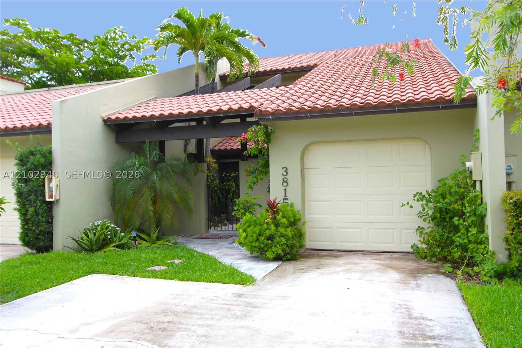 3815 Alcantara Ave Unit D-77 — photo