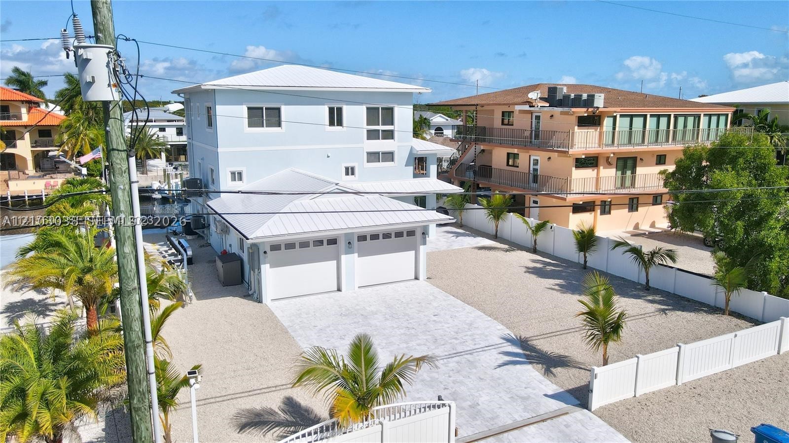 48 S Andros Road, Key Largo, FL 33037 — photo 2