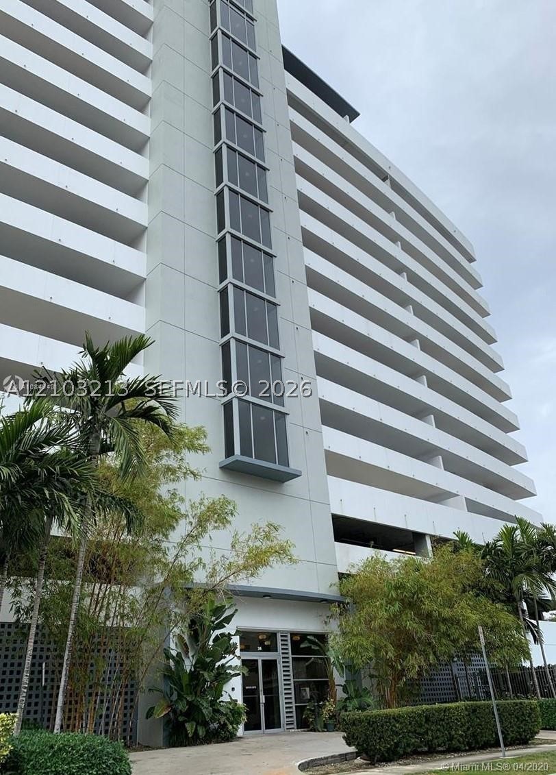 36 NW 6th Ave Unit 402 — photo