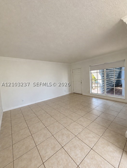 105 NE 12th Ave Unit 5 — photo