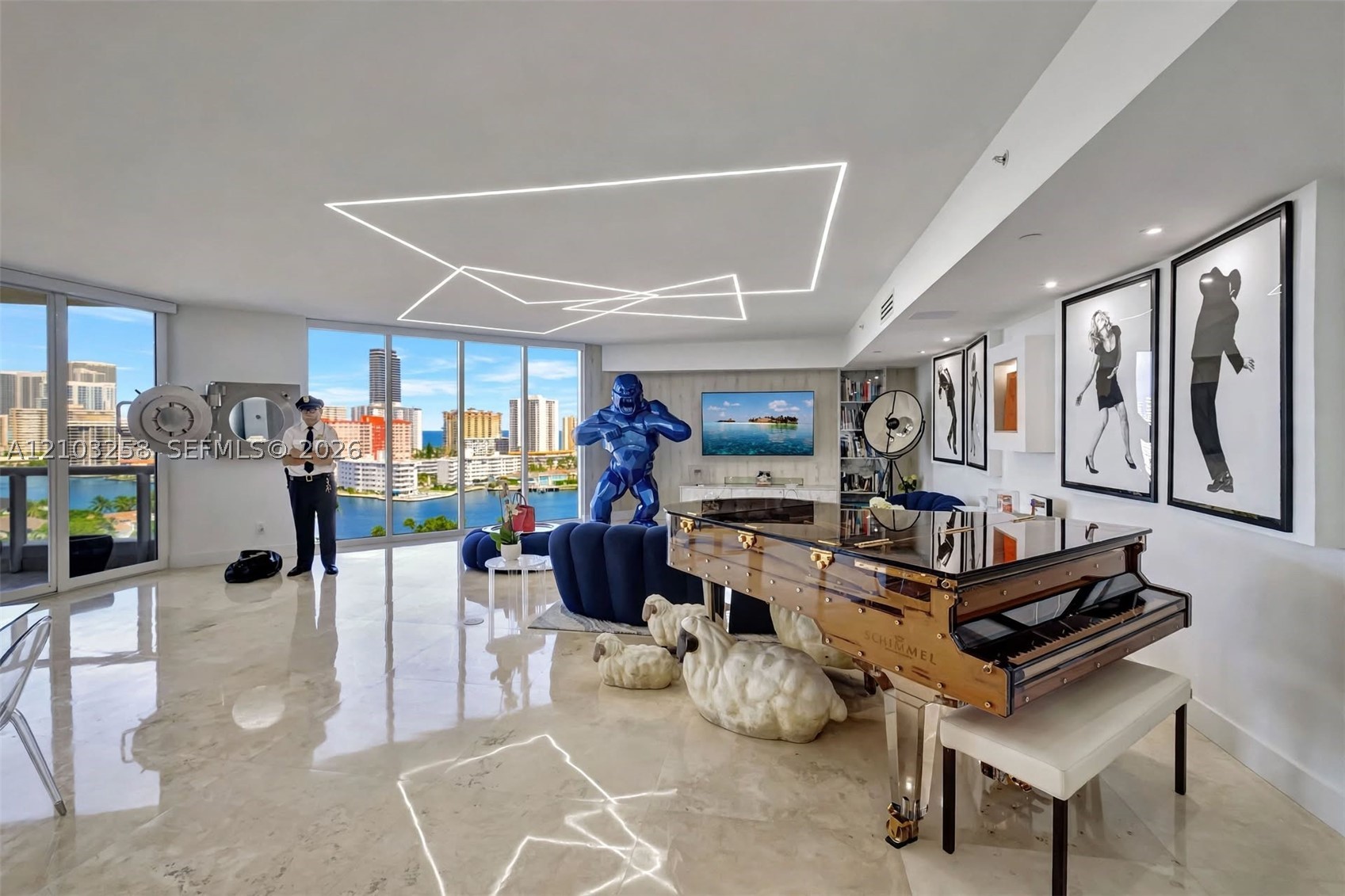 21200 Point Pl Unit 1204 — photo
